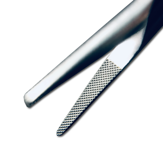 Micro Needle Holder Tungsten Carbide, Gebogen, 1.60mm, 18.0cm, 6/0